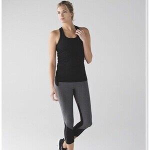Lululemon Swiftly Tank Size 10 Women's Black Classic Preppy Sports Logo Tech